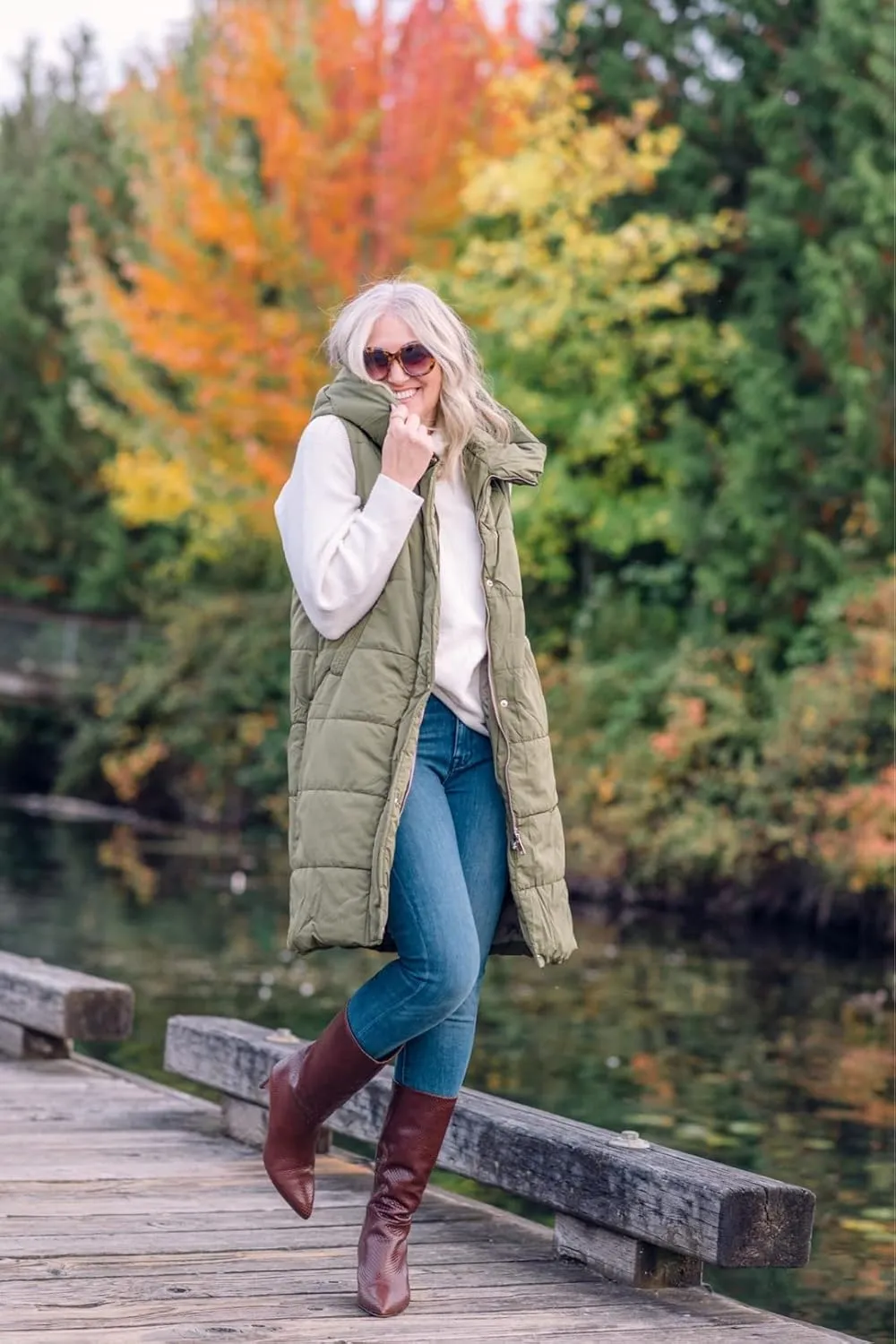 Inorin Womens Down Vest with Stand Collar Thick Hooded Sleeveless Long Coats Jacket