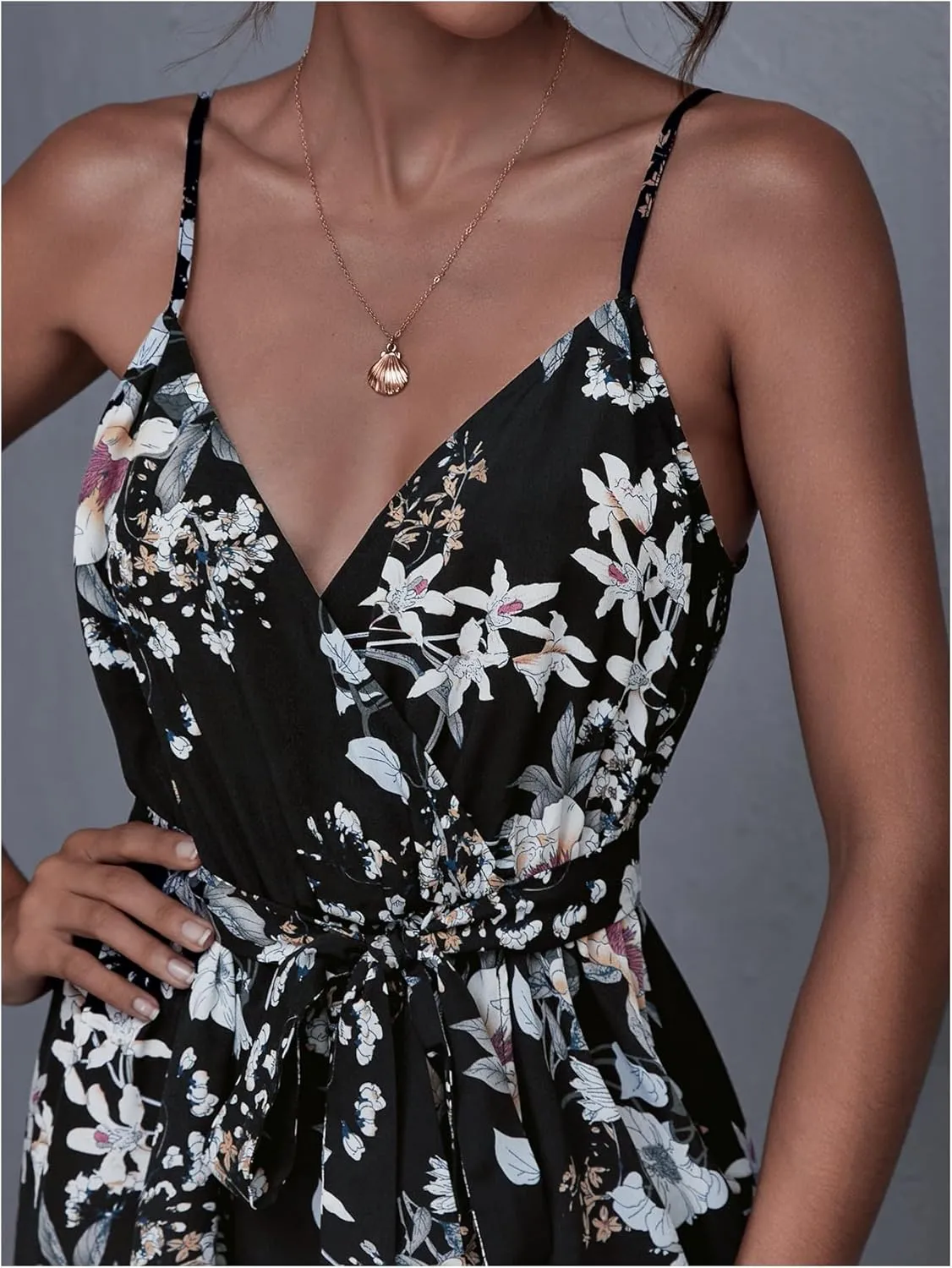 SOLY HUX Women's Floral Print Wrap V Neck Maxi Dress Spaghetti Strap Flowy Boho Dresses with Belt